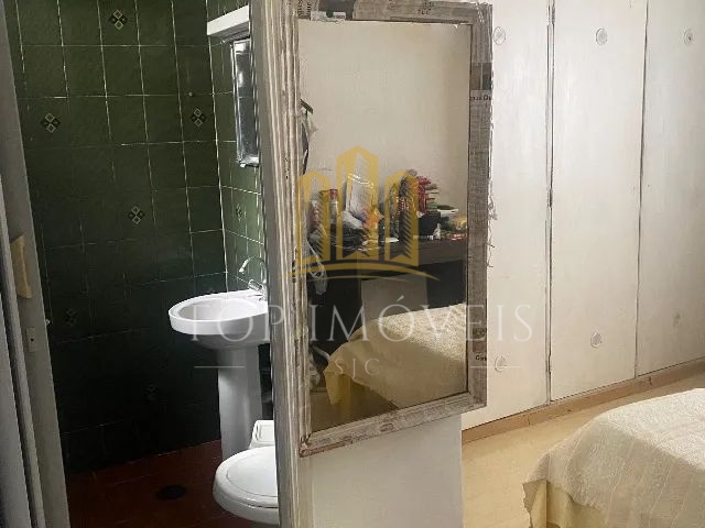 Excelente Casa Localizada no Satelite com piscina ,churrasqueira e lareira com ponto comercial na frente que pode ser alugado.