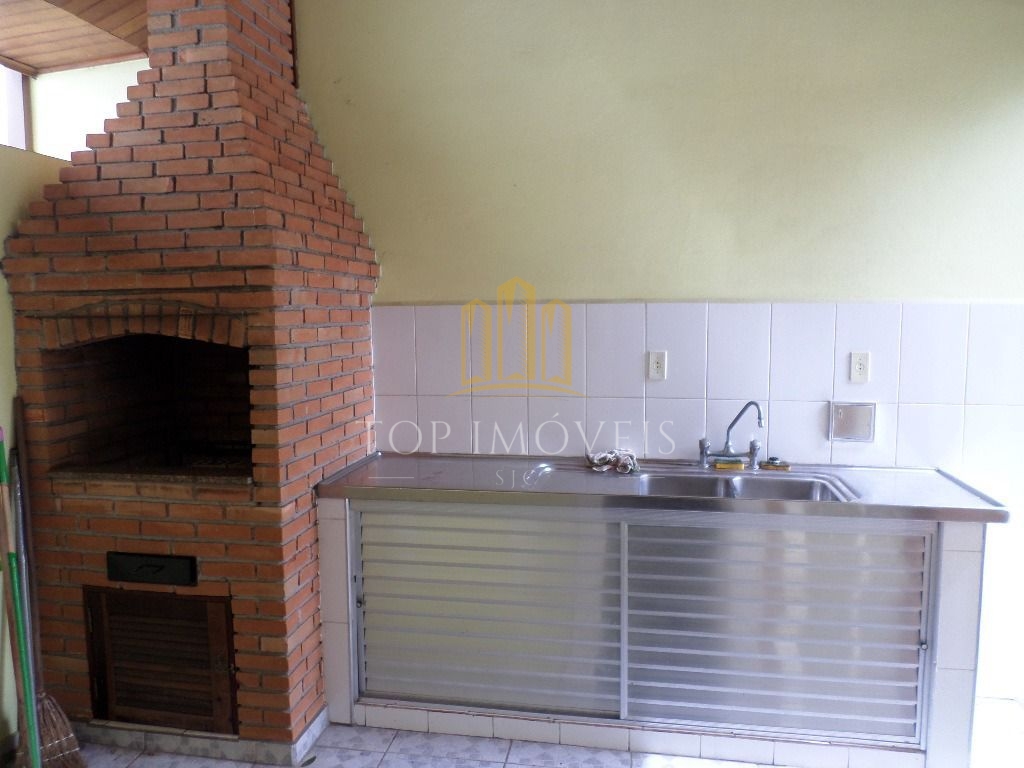 Linda Sobrado na Vila Betânia Próximo a Vila Ema em São José Dos Campos