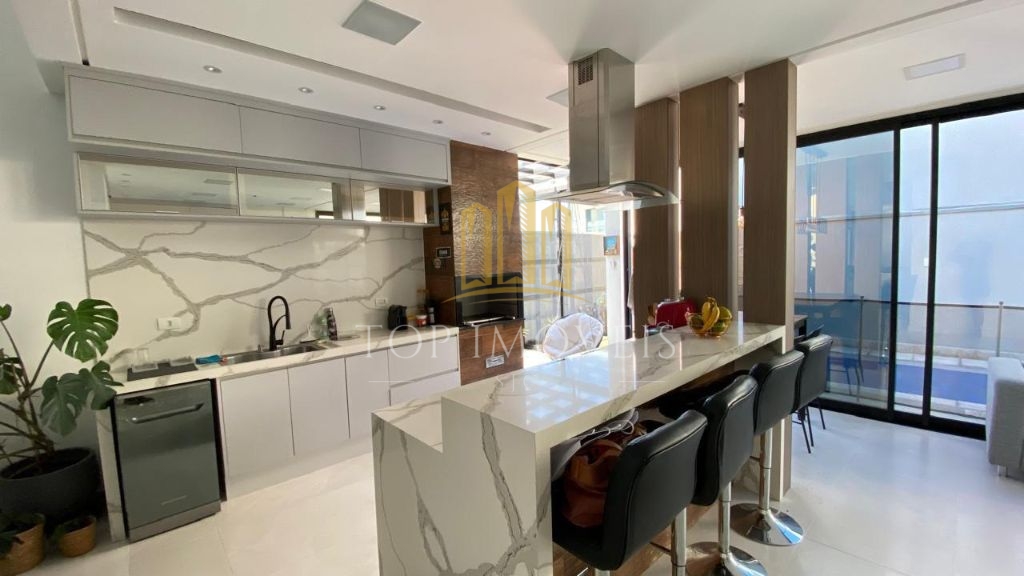 Belissimo Sobrado 3 dormitórios 2 Suítes Top Residencial Rudá