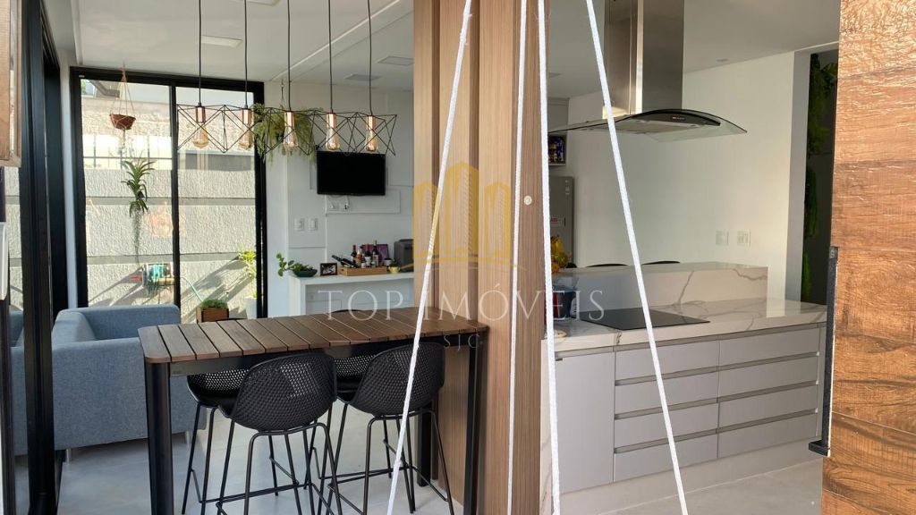 Belissimo Sobrado 3 dormitórios 2 Suítes Top Residencial Rudá