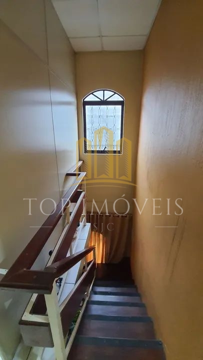 Belissimo Sobrado Residencial União 4 Dormitórios