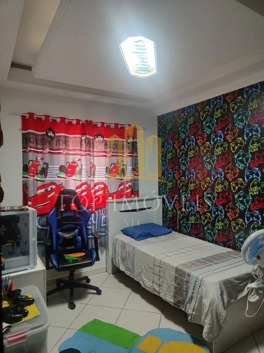 Linda Casa Localizada no Putim com Palenajdos Closet 2 dormitorios com suite