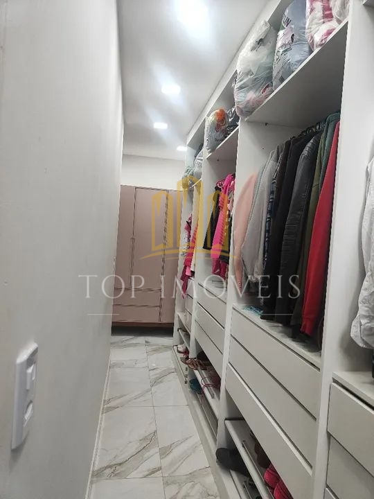 Linda Casa Localizada no Putim com Palenajdos Closet 2 dormitorios com suite