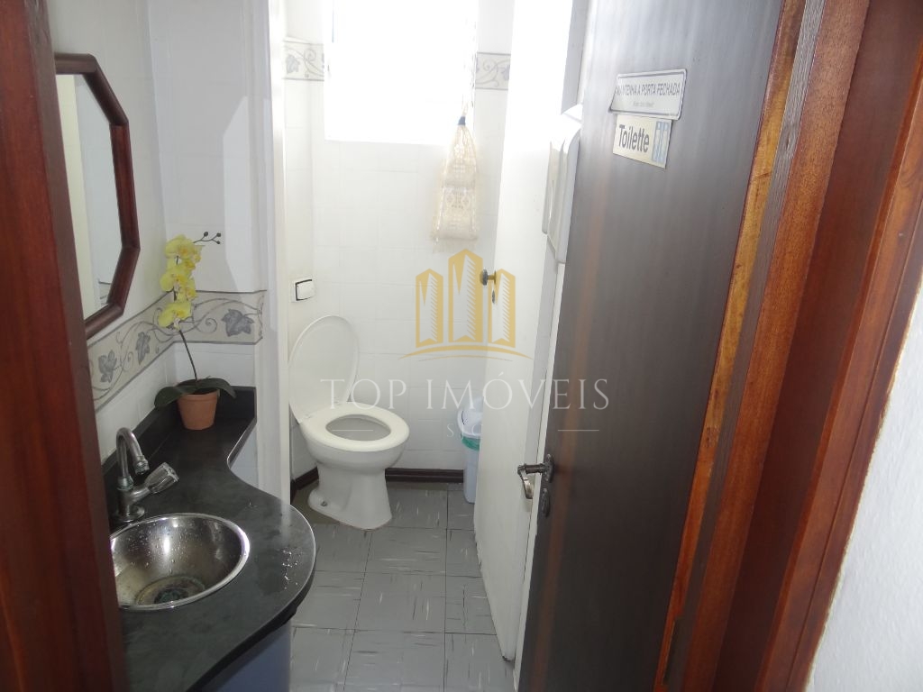 Prédio Comercial no Centro de São Sebastião - Localização Privilegiada!