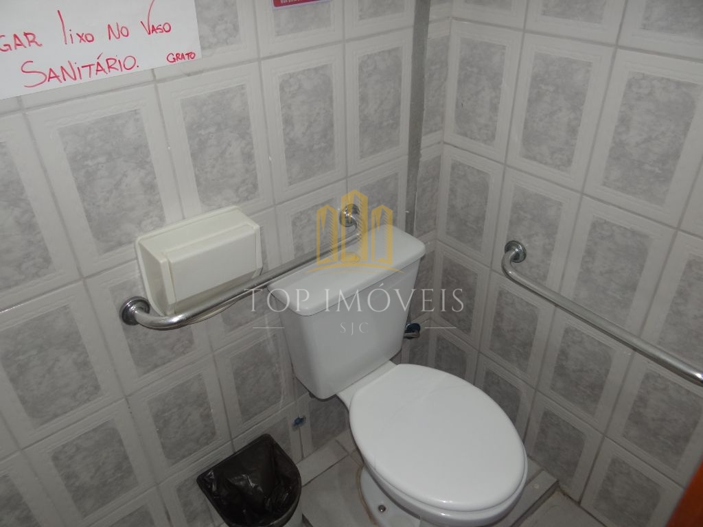 Prédio Comercial no Centro de São Sebastião - Localização Privilegiada!
