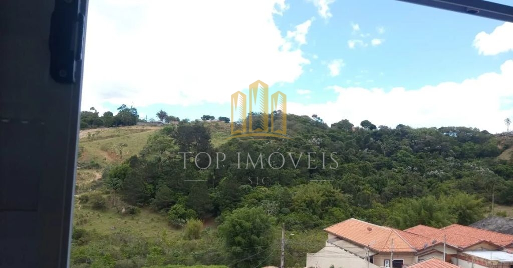 Excelente Casa Localizada No Jardim dos Bandeirante com 2 dormitorios