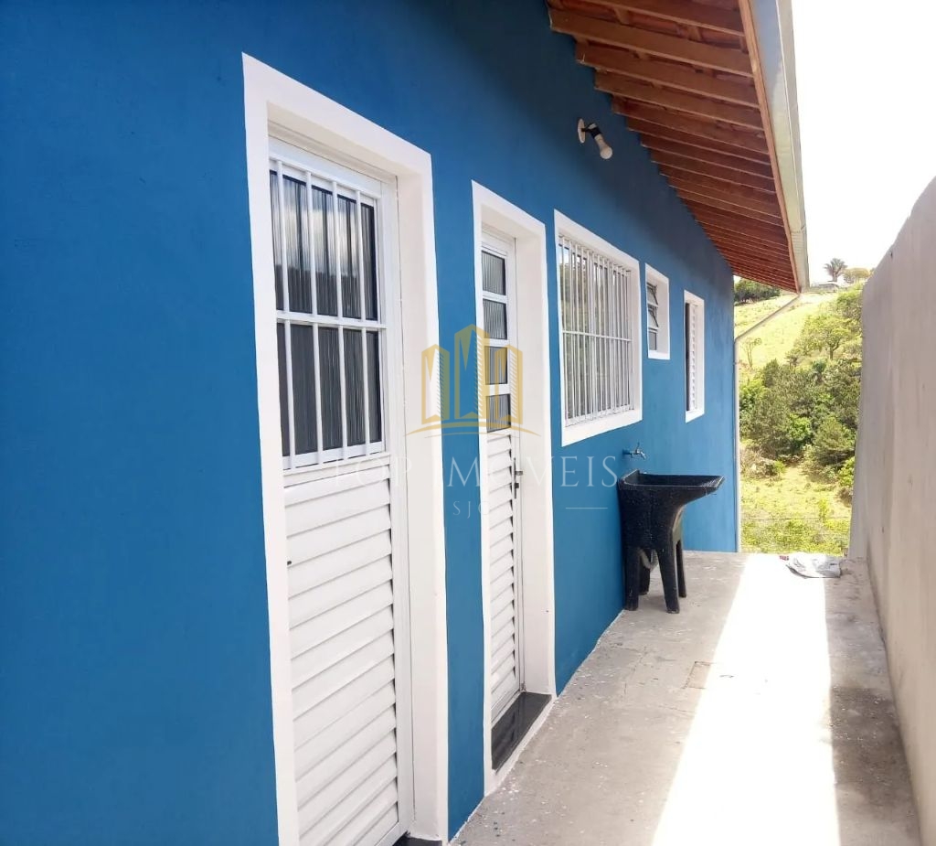 Excelente Casa Localizada No Jardim dos Bandeirante com 2 dormitorios