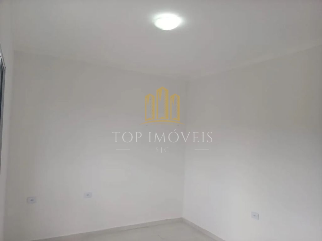 Excelente Casa Localizada No Jardim dos Bandeirante com 2 dormitorios