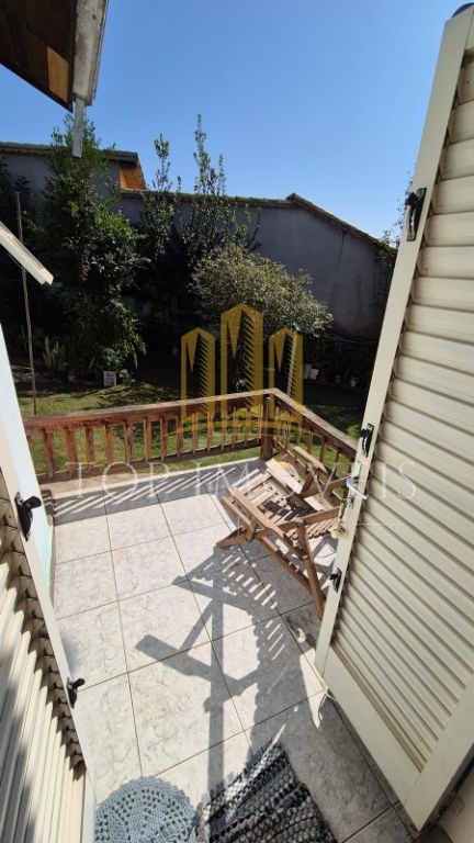 Casa com Vista Panorâmica para Santa Branca