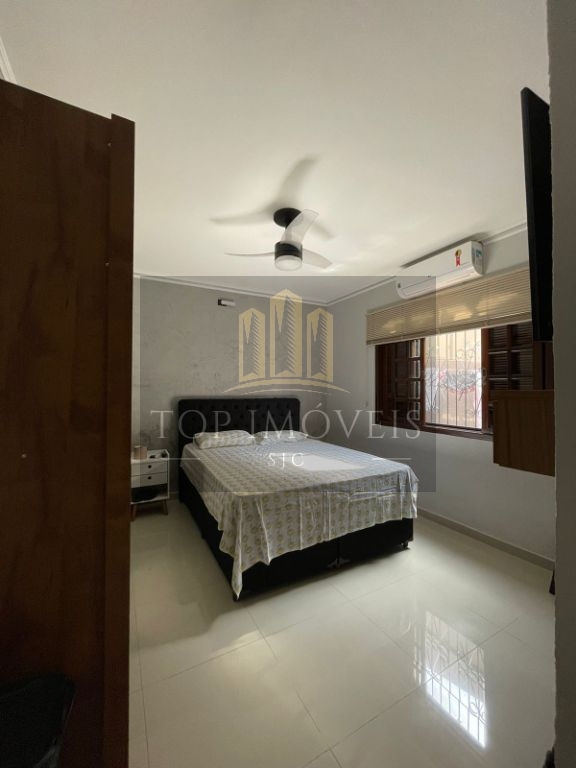 Maravilhosa casa à venda, com 4 dormitórios 212 m² - Jardim Florida - Jacareí/SP
