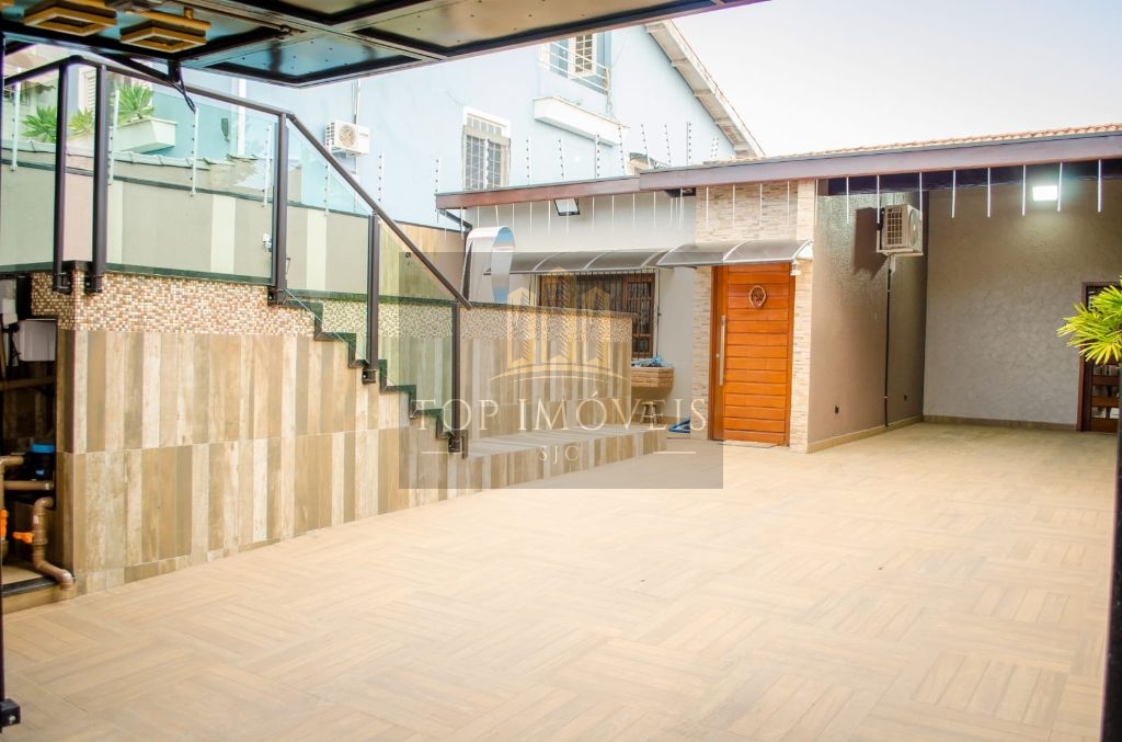 Maravilhosa casa à venda, com 4 dormitórios 212 m² - Jardim Florida - Jacareí/SP