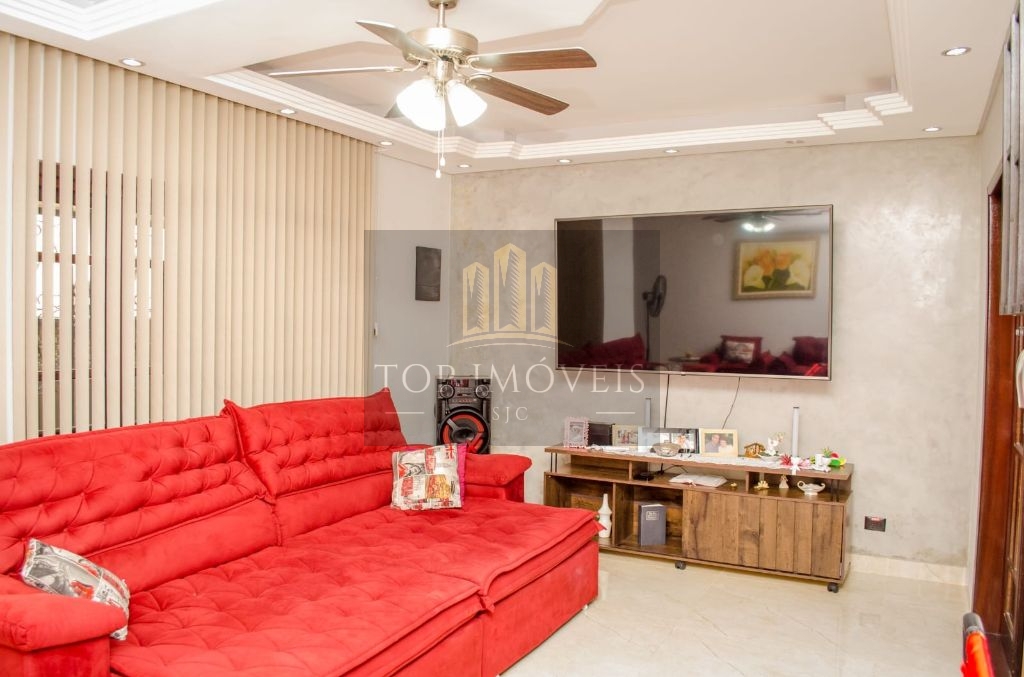 Maravilhosa casa à venda, com 4 dormitórios 212 m² - Jardim Florida - Jacareí/SP