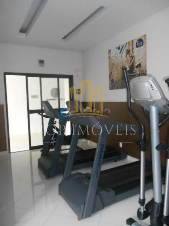 Espaçoso apartamento dois dormitorios com varanda no urbanova