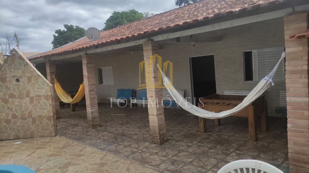 Linda Chacara Localizada no Aguas de Canindu 1 5 KM do centro Piscina e Churrasqueira