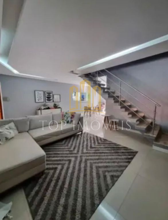 Linda Casa Localizada no Jardim Oriente Reformada Repleta de Planejados Novos 3 dormitorios Suite 4 Banheiros