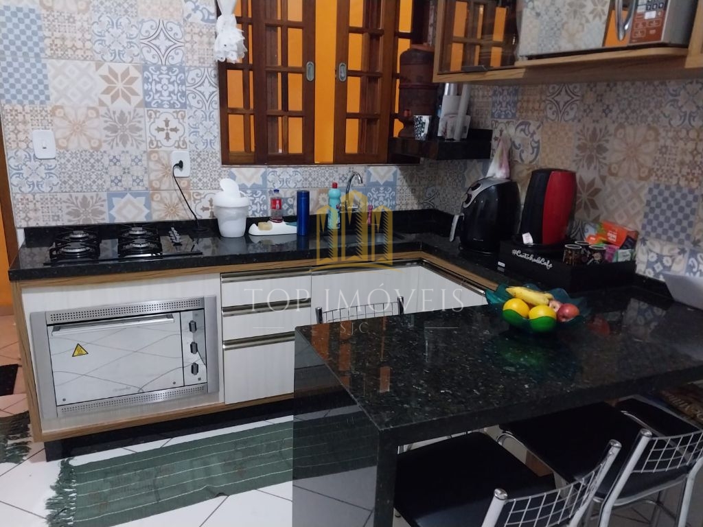 Belissima Casa 3 Dormitórios 1 Suíte Piscina.