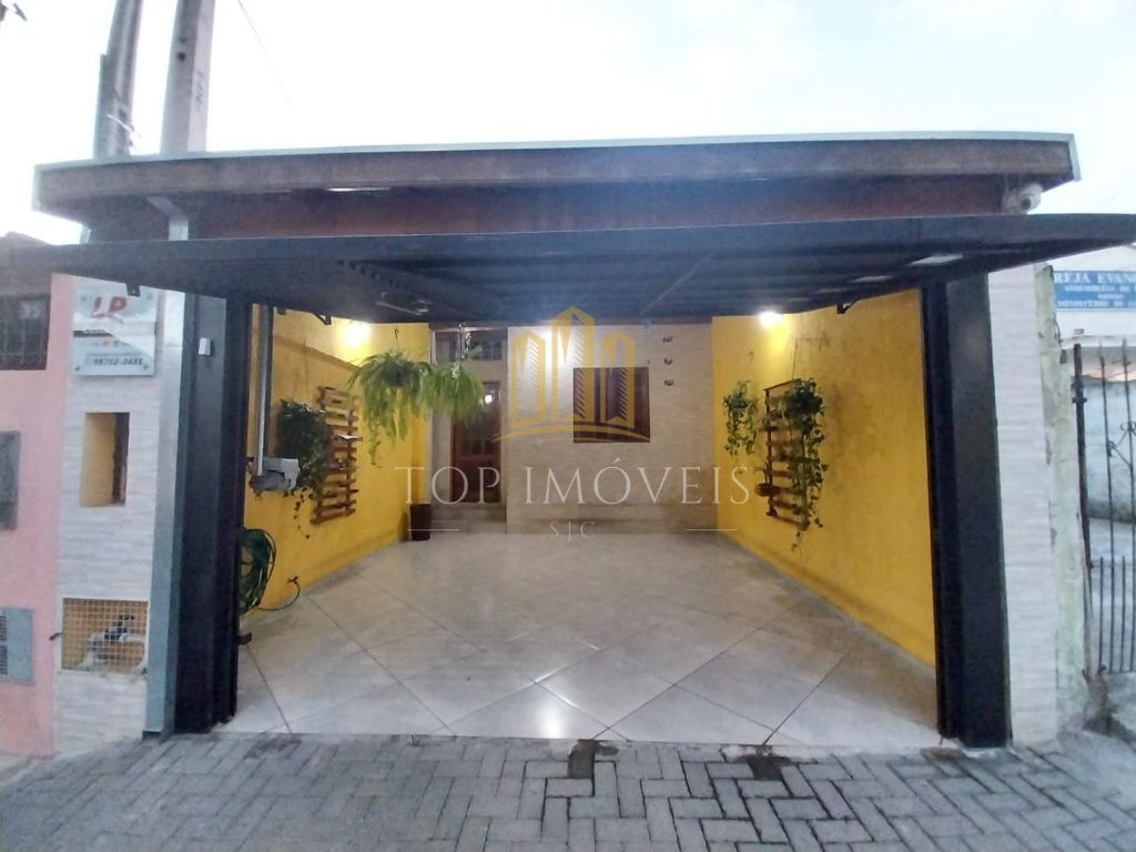 Belissima Casa 3 Dormitórios 1 Suíte Piscina.
