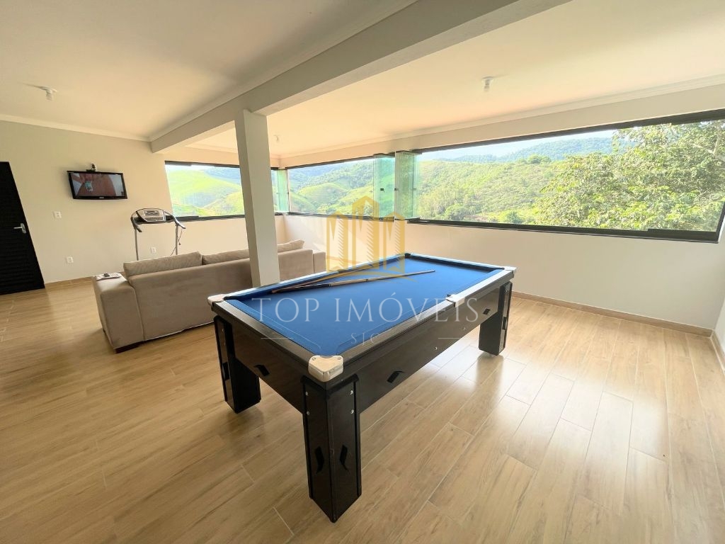 Belissima Chacara Com Vista Privilegiada Para a Natureza, Ideal Para Quem Busca Tranquilidade e Contato Com o Verde 4 Dormitórios, sendo 1 Suíte PIscina e Lazer.