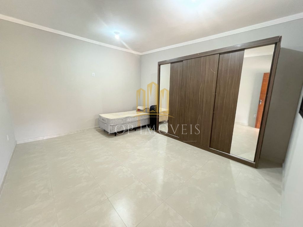 Belissima Chacara Com Vista Privilegiada Para a Natureza, Ideal Para Quem Busca Tranquilidade e Contato Com o Verde 4 Dormitórios, sendo 1 Suíte PIscina e Lazer.