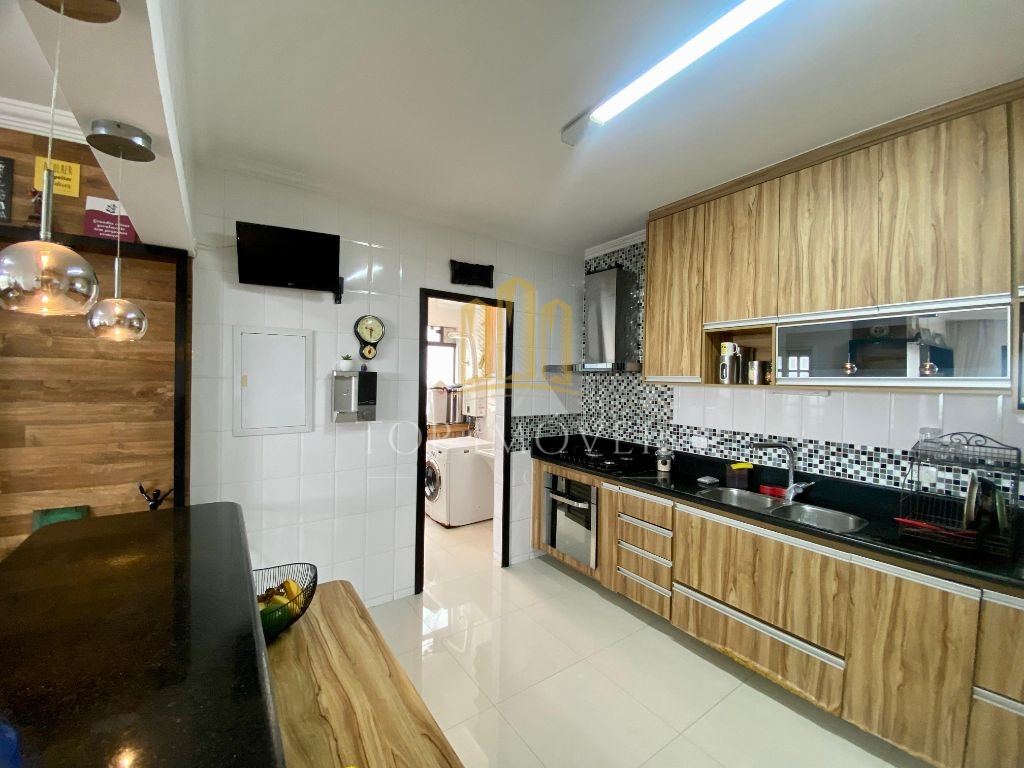 Apartamento de 4 dormitórios no Jd Satélite