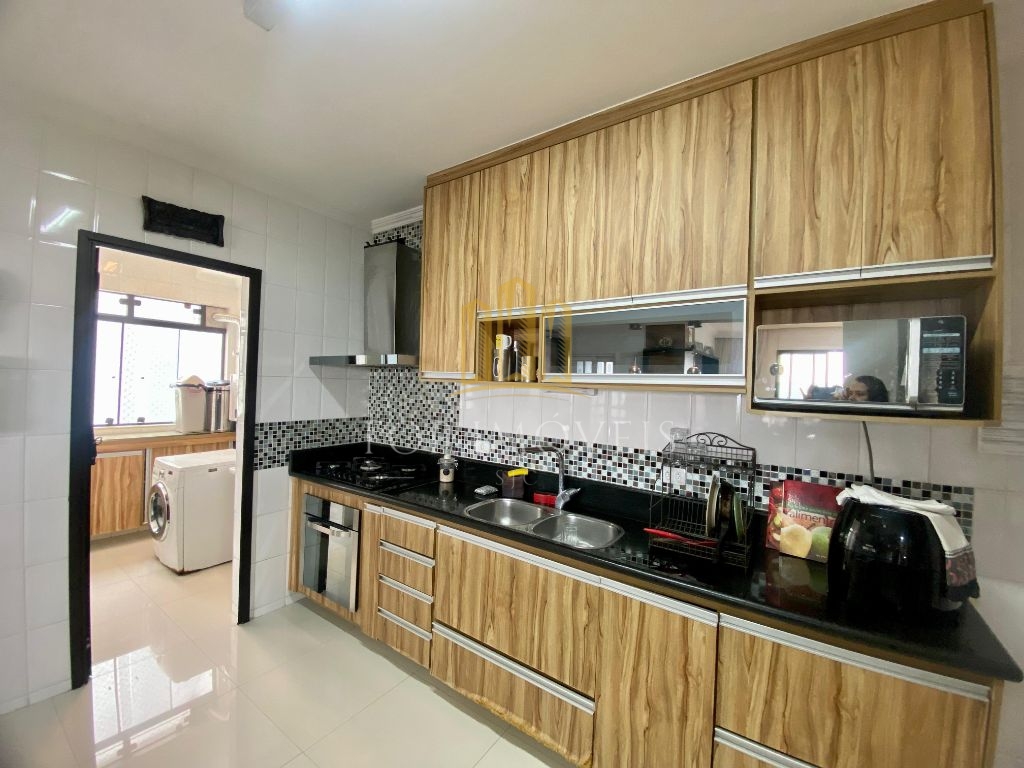 Apartamento de 4 dormitórios no Jd Satélite
