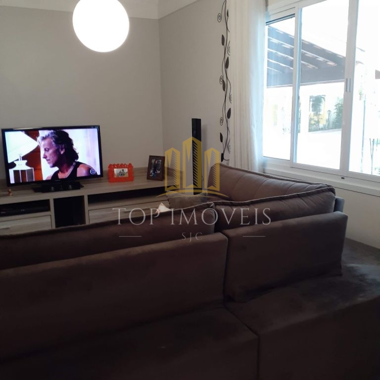 Otima casa em Condominio Fechado- Caçapava/ SP