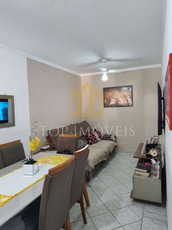 Oportunidade!! Linda Casa de 3 dormitórios, em um charmoso condomínio Próximo aos principais comércios do bairros