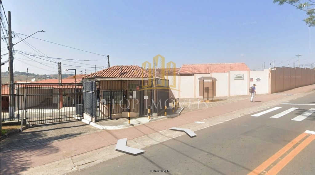 Oportunidade!! Linda Casa de 3 dormitórios, em um charmoso condomínio Próximo aos principais comércios do bairros