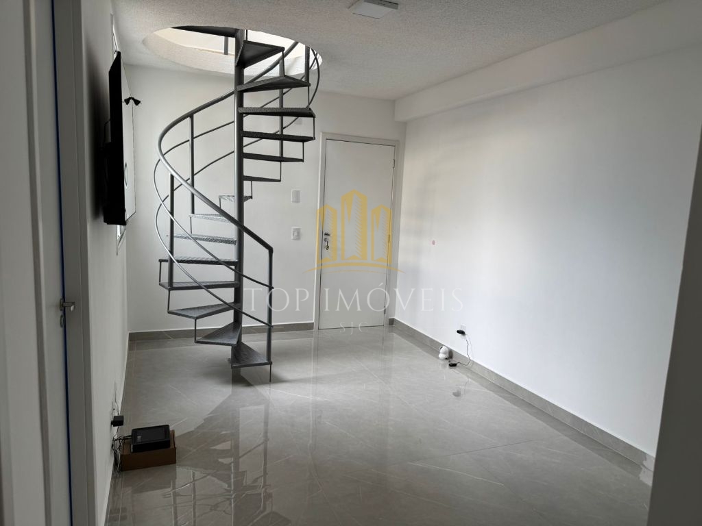 A Top Imóveis vende apartemento duplex em Jacereí