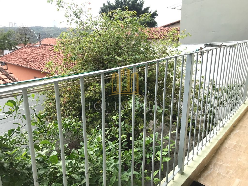Sobrado no Bosque dos Eucaliptos com 3 dormitórios