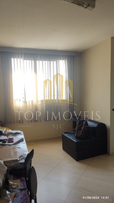 Apartamento no Parque Industrial com 2 dormitórios, andar alto e vista definitiva