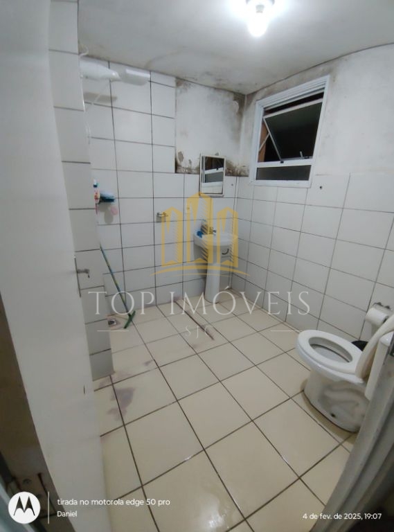 LIndo aparatmento terreo no Bairro Bom Retiro, S.J.Caampos, esse apto e no subsolo, tem só duas unidades