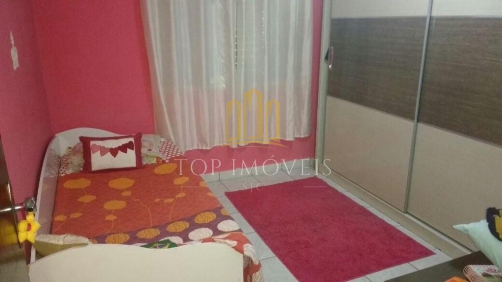 Excelente casa com 175m2 no centro de Tremembé
