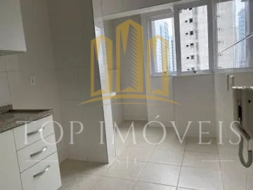Maravilhoso apartamento dois dormitorios com varanda, suite no residencial aquarius
