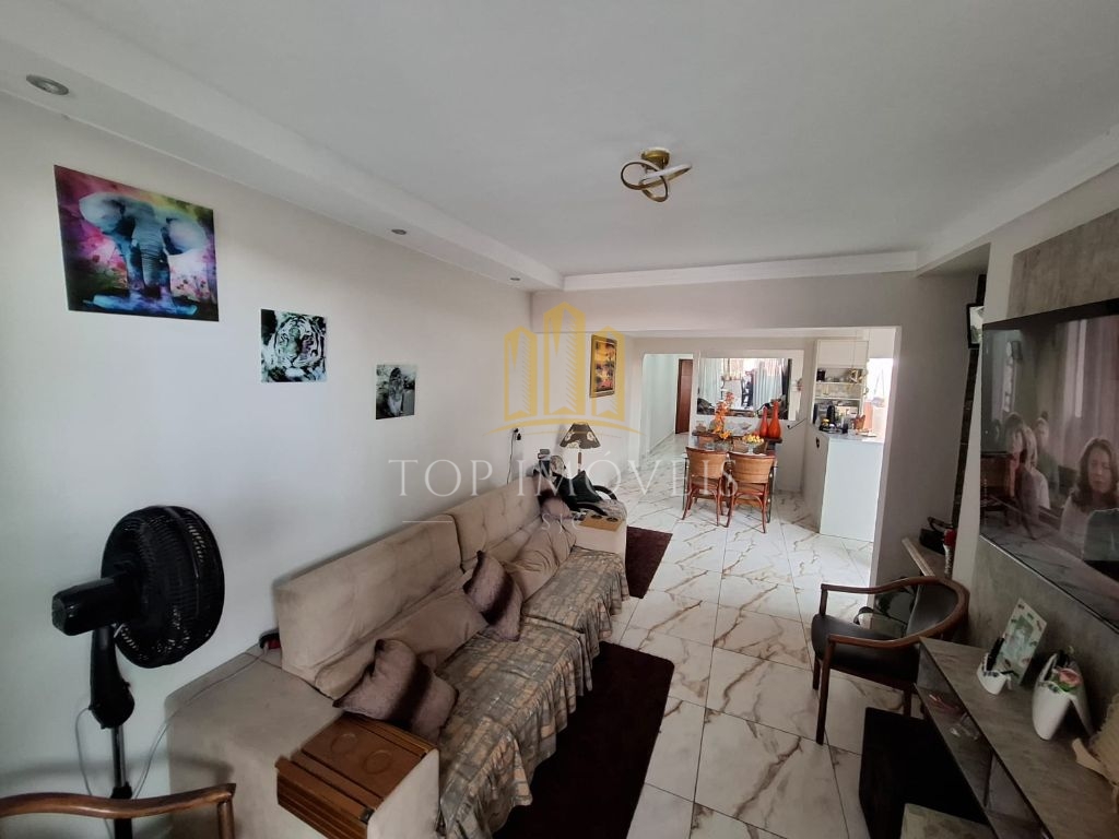 Casa Sobrado à Venda - Quartos, Suíte com closet, Excelente Localização na Zona Sul de São José dos Campos