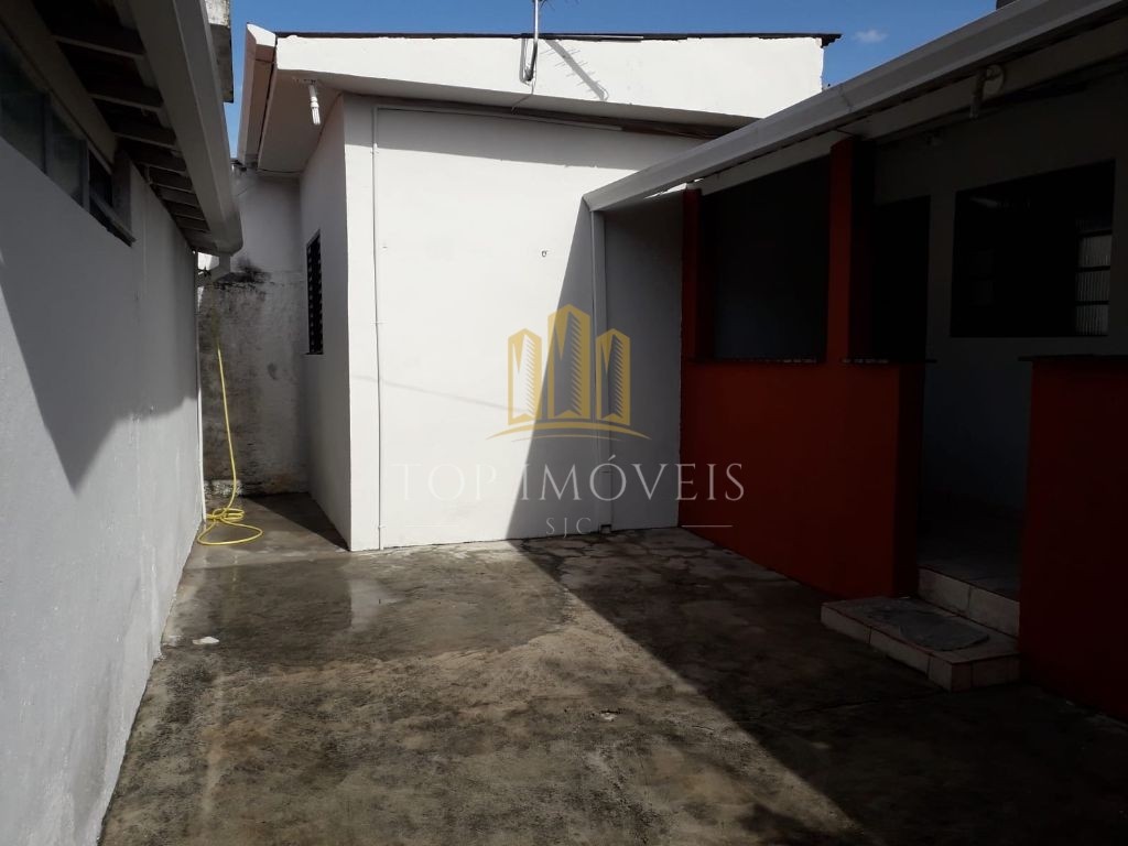 Excelente Casa localizada no Ismenia 2 Casas no mesmo Terreno