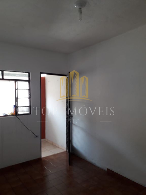 Excelente Casa localizada no Ismenia 2 Casas no mesmo Terreno