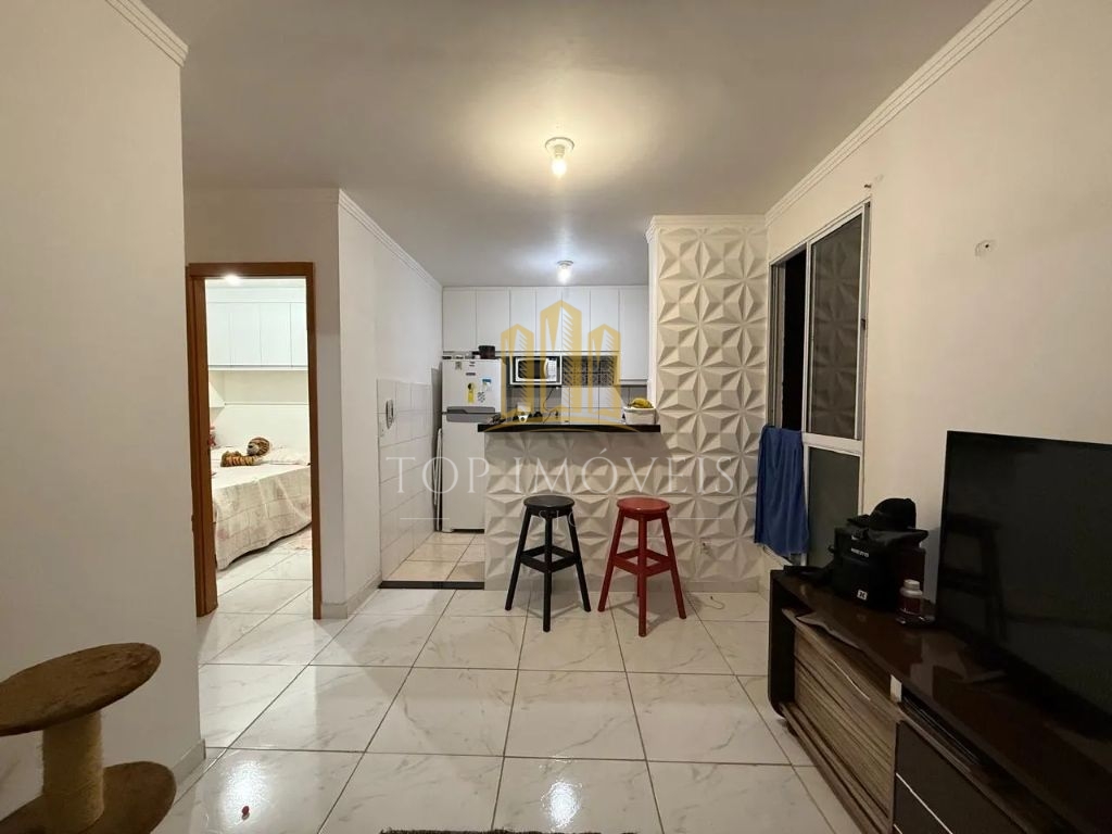 Apartamento todo mobiliado com 2 dormitorios 48 m2 Localizado na Zona Leste