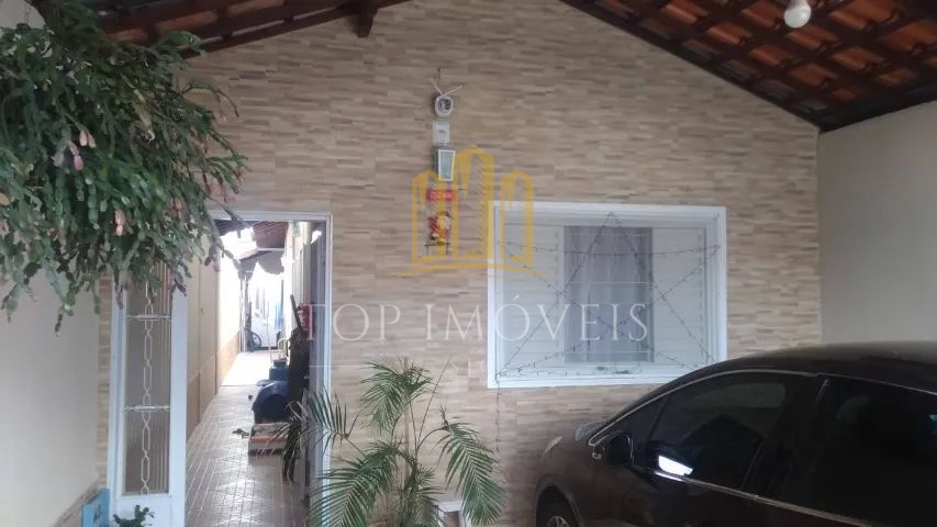Linda Casa Localizada no Galo Branco 3 dormitorios com Planejados