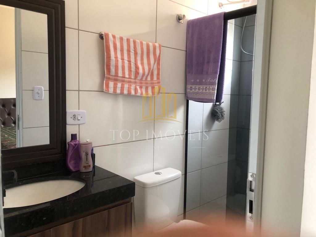 Casa com 106m² em Massaguaçu em Caraguatatuba