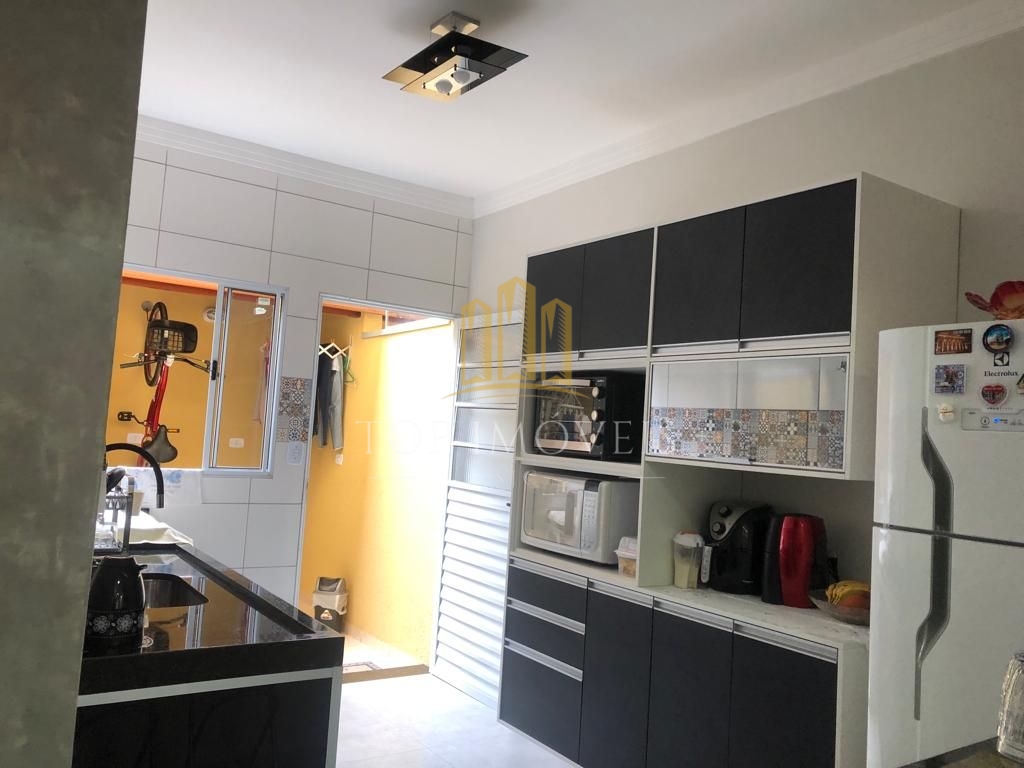 Casa com 106m² em Massaguaçu em Caraguatatuba