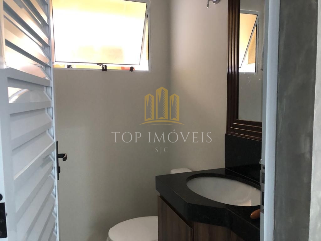 Casa com 106m² em Massaguaçu em Caraguatatuba