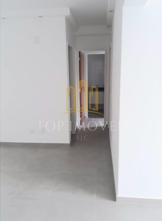 Apartamento, 2 dormitórios com suíte, Jd. Aquárius.