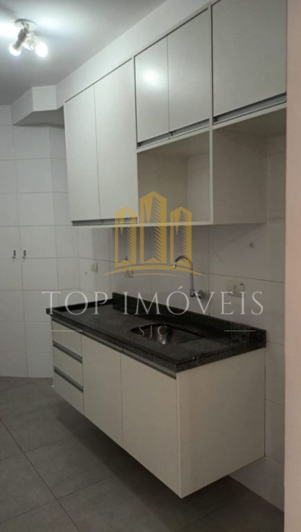 Apartamento, 2 dormitórios com suíte, Jd. Aquárius.