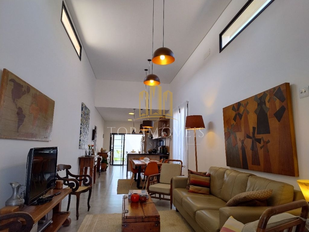 Maravilhosa casa de alto padrão em Caçapava