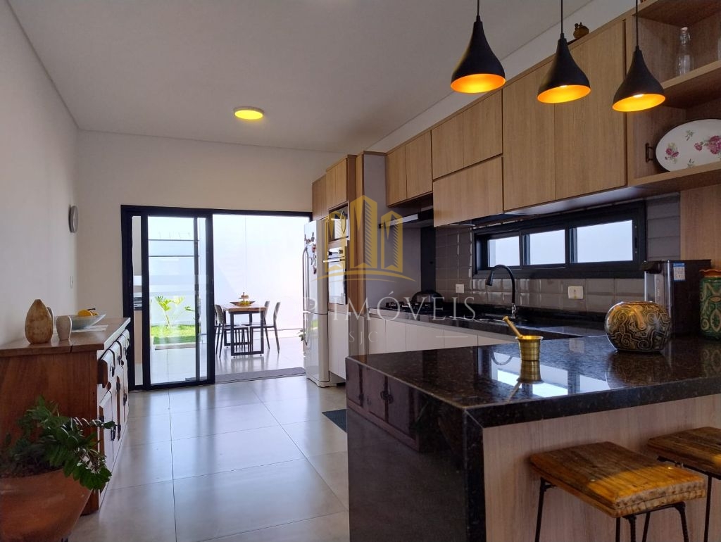 Maravilhosa casa de alto padrão em Caçapava