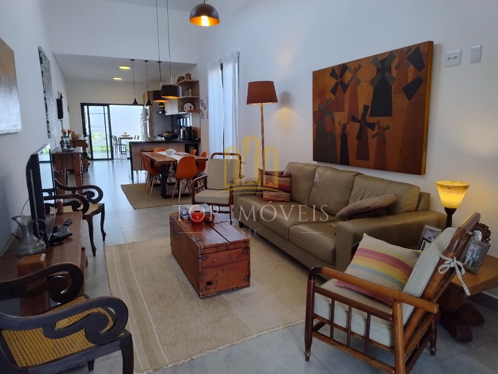 Maravilhosa casa de alto padrão em Caçapava