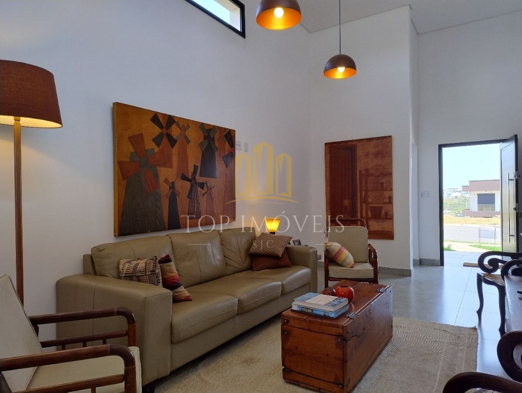 Maravilhosa casa de alto padrão em Caçapava