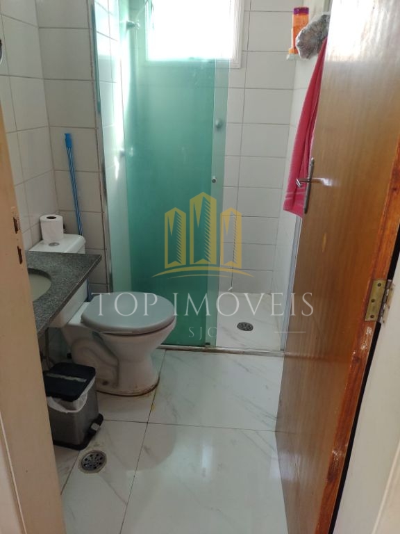 Apartamento de 2 dormitórios na Vila Iracema