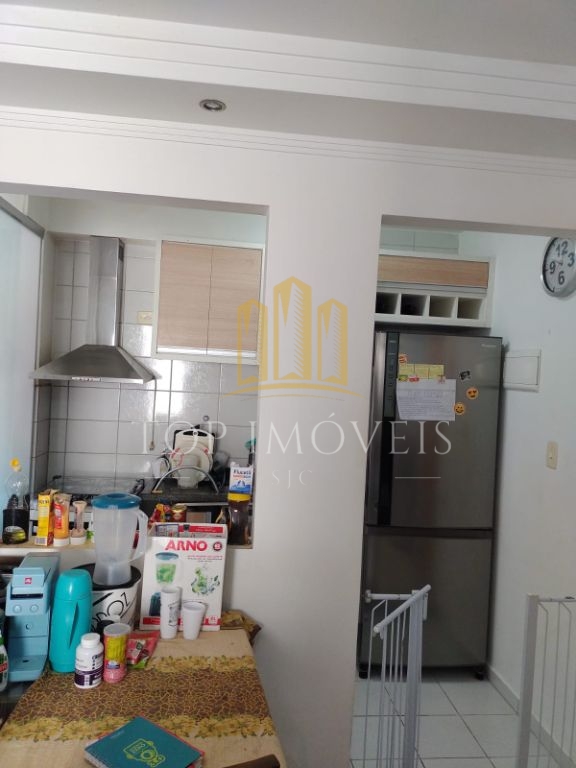 Apartamento de 2 dormitórios na Vila Iracema